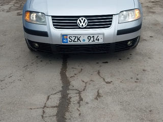 Volkswagen Passat foto 4