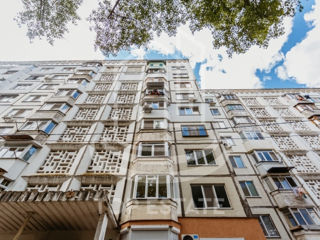 Apartament cu 2 camere, 59 m², Botanica, Chișinău foto 13