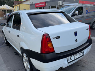 Dacia Logan foto 2