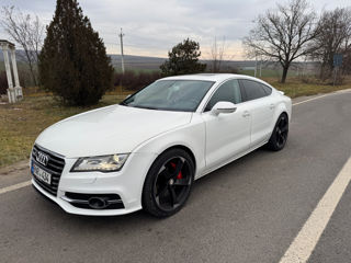 Audi S7 фото 0