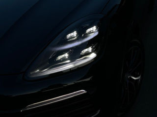 Porsche Cayenne foto 4