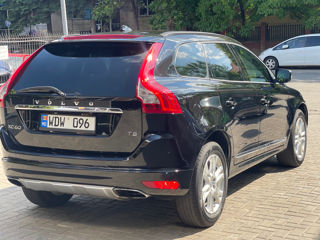 Volvo XC60 foto 6