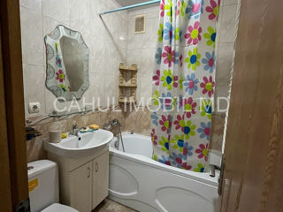 Apartament cu 3 camere, 68 m², Periferie, Cahul foto 10