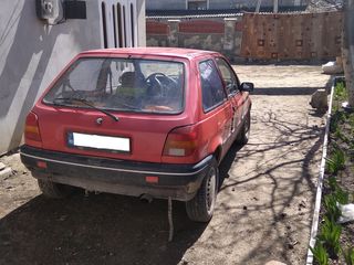 Ford Fiesta foto 3