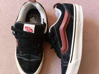 Vans Knu