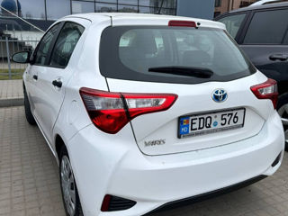 Toyota Yaris foto 2