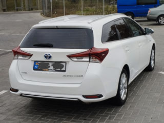 Toyota Auris foto 6