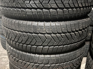 R17 215/65 Pirelli Scorpion Winter