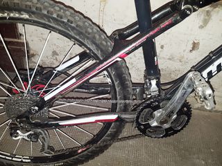 Merida 96 - bicicleta de munte din carbon profesionala pe dubla suspensie foto 7