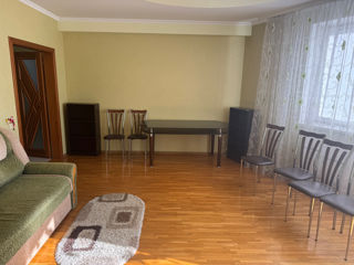 Apartament cu 3 camere, 95 m², Centru, Chișinău