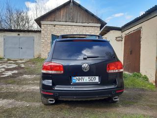 Volkswagen Touareg foto 5