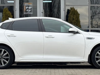 KIA Optima foto 8