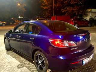 Mazda 3 foto 2