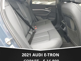 Audi e-tron foto 8