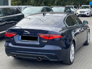 Jaguar XE foto 5