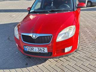 Skoda Fabia foto 1