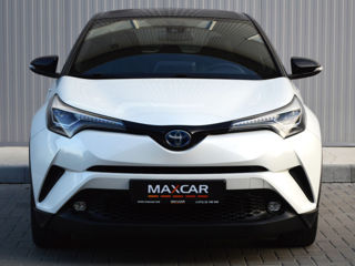 Toyota C-HR foto 1