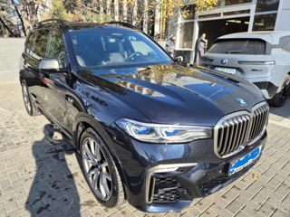 BMW X7 foto 3