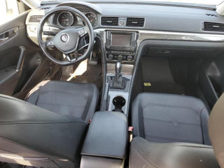 Volkswagen Passat foto 8