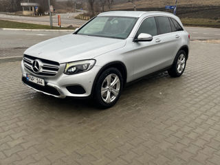 Mercedes GLC foto 4