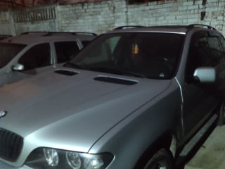 BMW X5 foto 2