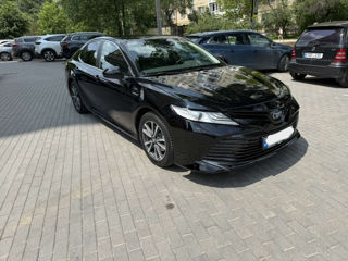 Toyota Camry фото 2