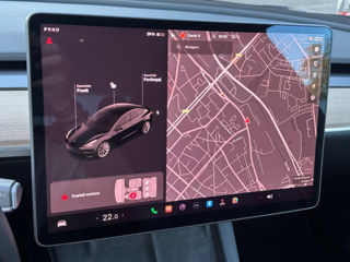 Tesla Model 3 foto 14