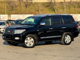 Toyota Land Cruiser foto 3