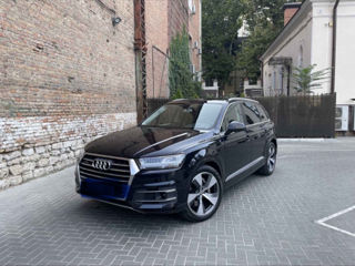 Audi Q7 foto 2