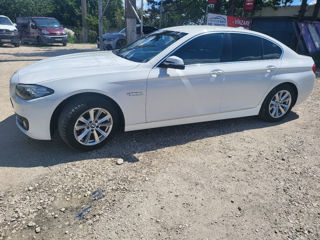 BMW 5 Series foto 6