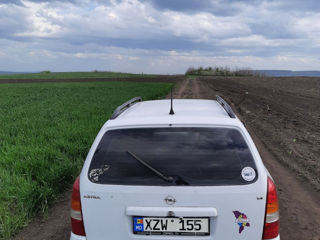 Opel Astra foto 3