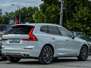 Volvo XC60 foto 2