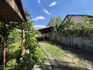 Casă în 2 nivele! str. Maramureș, Botanica, 170m2 + 7 ari! foto 11