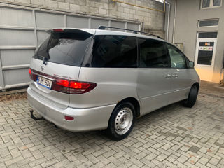 Toyota Previa foto 2