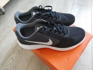 Vind ghete Nike Revolution 3 Original -975 lei foto 6