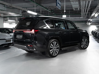 R20 Lexus LX 2023-2024 foto 8