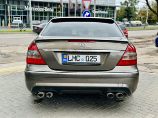 Mercedes E-Class foto 3