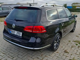 Volkswagen Passat foto 3