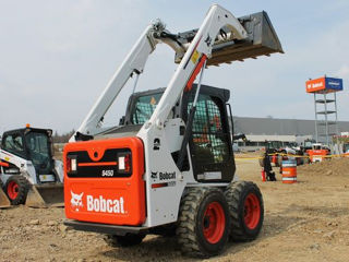 Bobcat Excavator Basculante Constructii foto 2