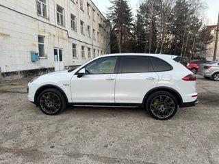 Porsche Cayenne foto 6