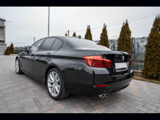 BMW 5 Series foto 1