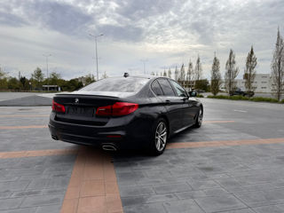 BMW 5 Series foto 3