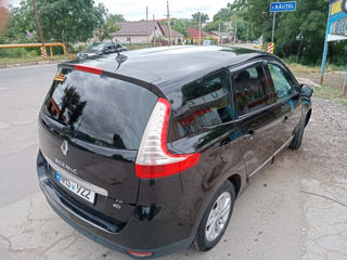 Renault Grand Scenic foto 6