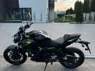 Kawasaki Z650 2021 foto 3