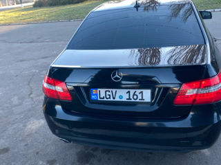 Mercedes E-Class foto 3