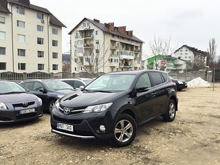 Toyota Rav 4 foto 1