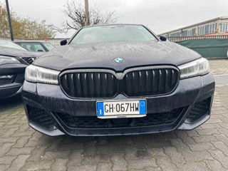 BMW 5 Series foto 2