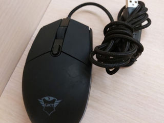 Mouse cu cablu GXT - 220 lei foto 1