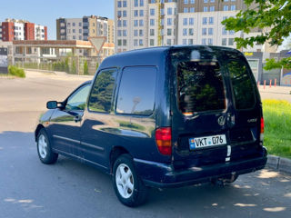 Volkswagen Caddy foto 5