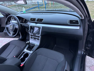 Volkswagen Passat foto 12